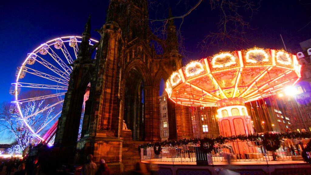 edinburgh christmas market scotland