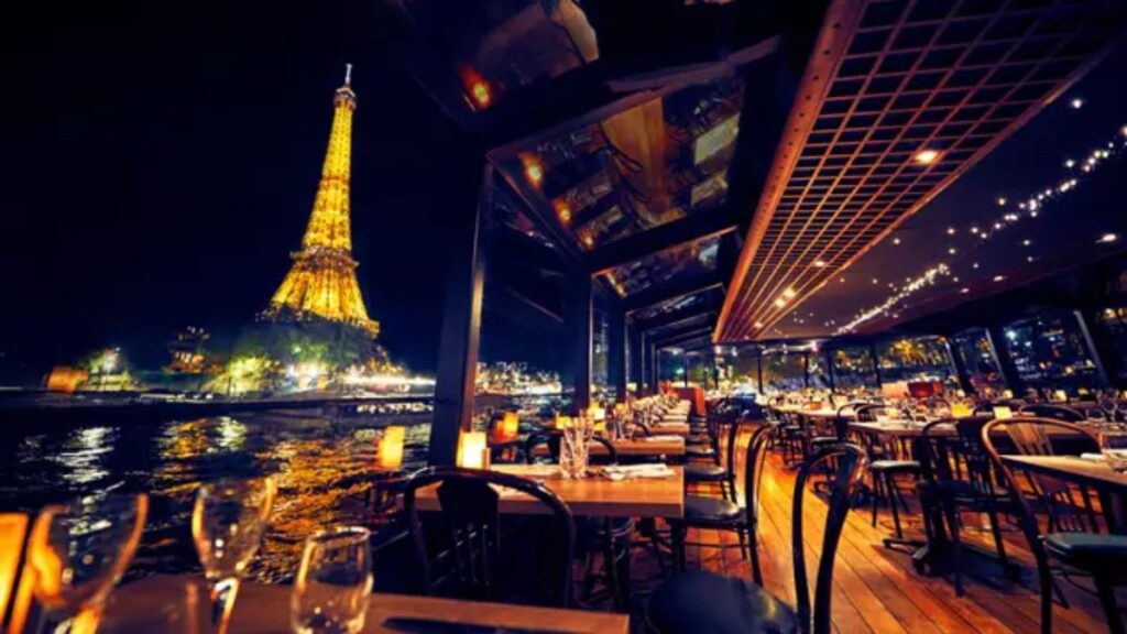 Cruises Dinner Bateaux mouches Marine Paris