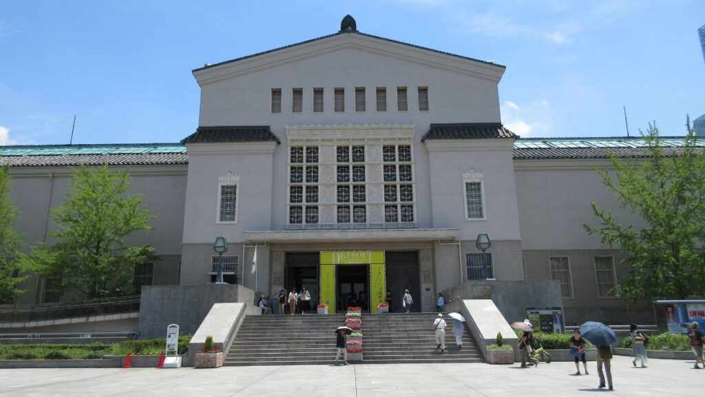 osaka must visit museums fine arts