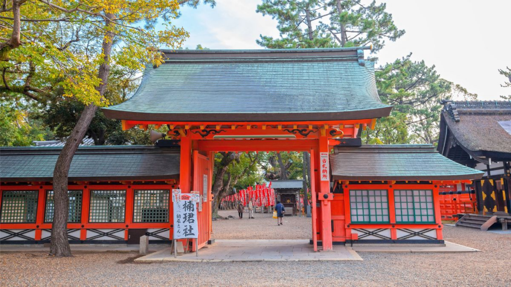 Besuchen Sie den Sumiyoshi-Taisha-Schrein und das Museum