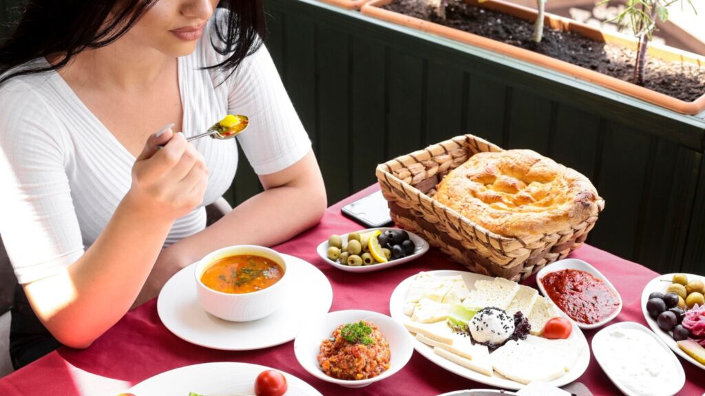 Eat in Istanbul Explore the Turkish Dining Etiquette