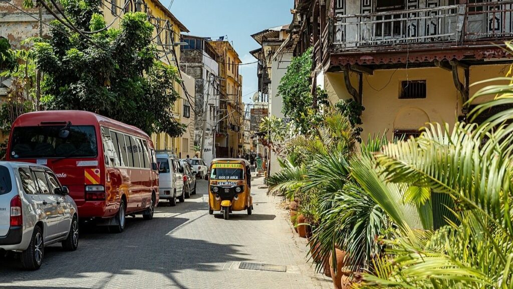 Explorer la vieille ville de Mombasa - une destination emblématique à découvrir au Kenya