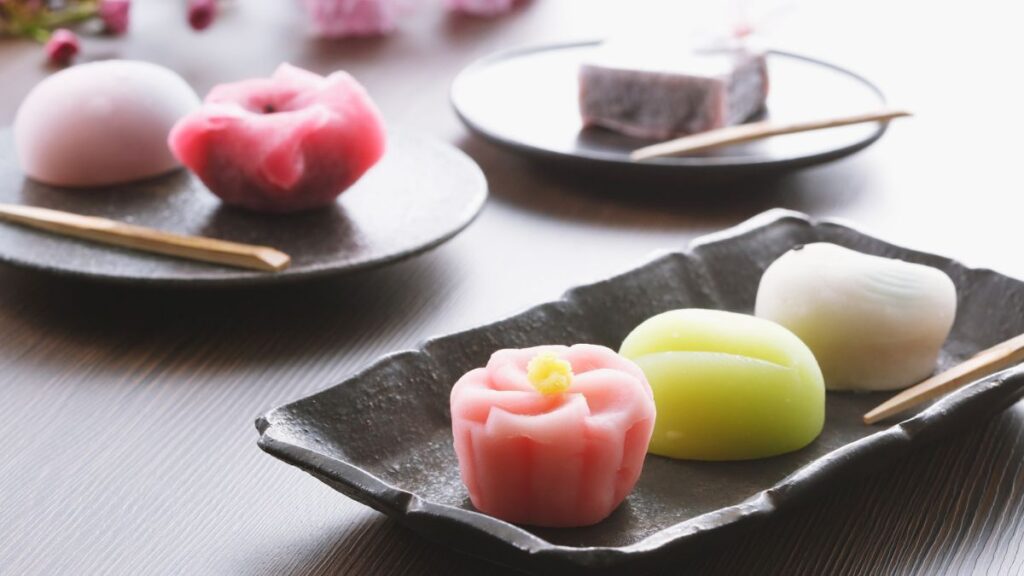 Where to buy souvenirs in Tokyo? Wagashi is a dessert rooted deeply in Japanese culture