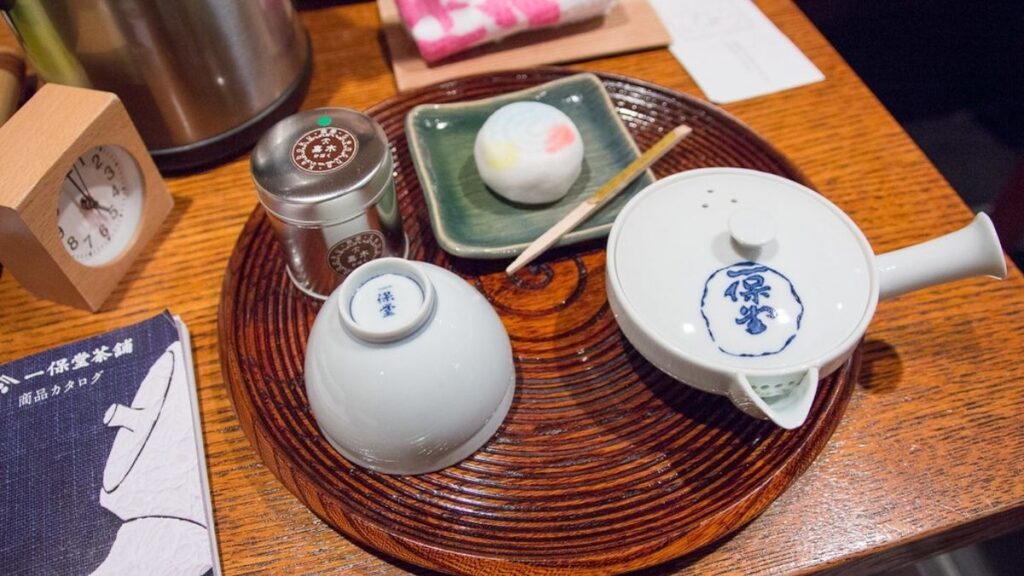 Ippodo offers premium green tea in Japan