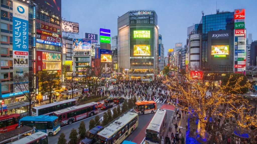 Where to buy souvenirs in Tokyo? Streets of Shibuya is filled with youthful spirit