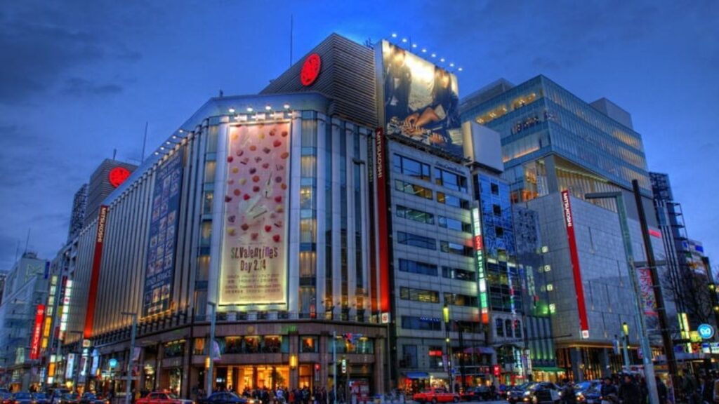 Go to Ginza for a luxury shopping street