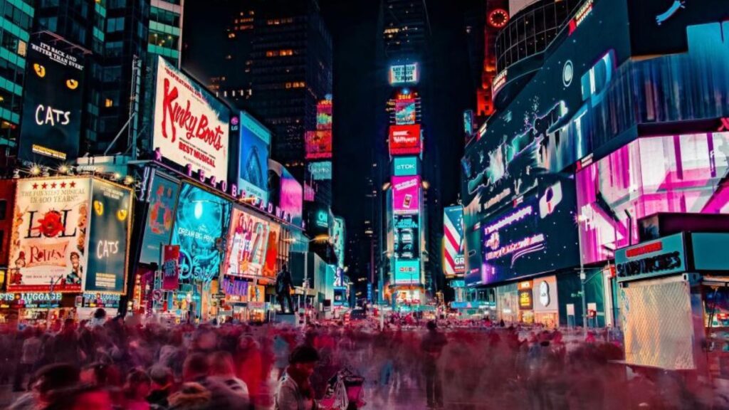 Les hôtels situés à proximité de sites tels que l'Empire State Building se remplissent rapidement si vous ne réservez pas à l'avance.
