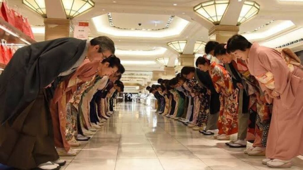 日本旅行に欠かせない10のヒント ：地元の習慣とエチケットを尊重する