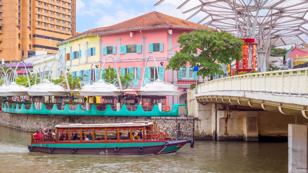 Clarke Quay has a great nightlife and is a great stay in Singapore