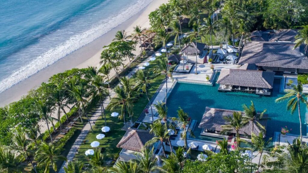 10 Bali Luxury Beach Resorts with Family-Friendly Gems -  InterContinental Bali Resort