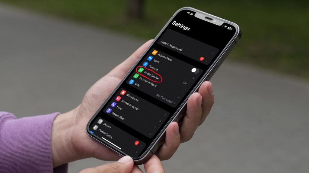 Comment activer le Hotspot iPhone facilement : Tapez sur Cellulaire ou Données mobiles