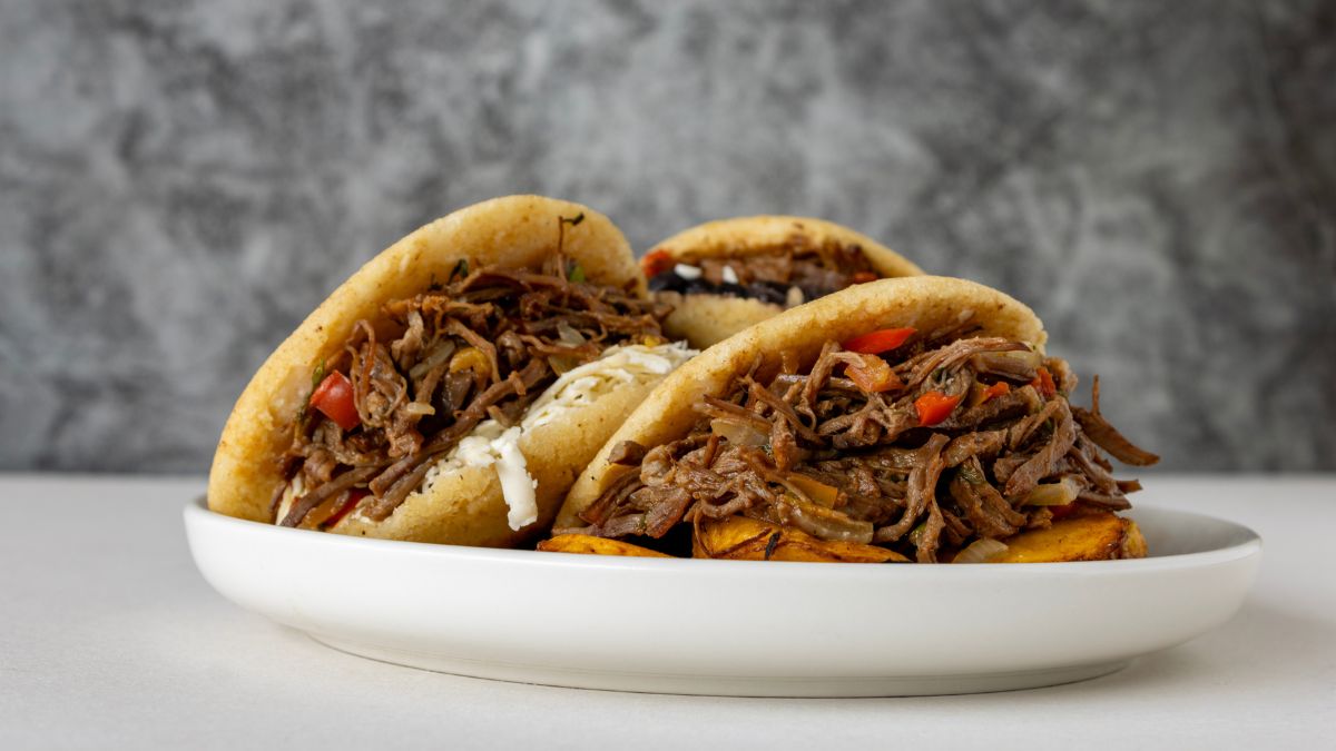 9 Must-Try Venezuelan Dishes and Recipes