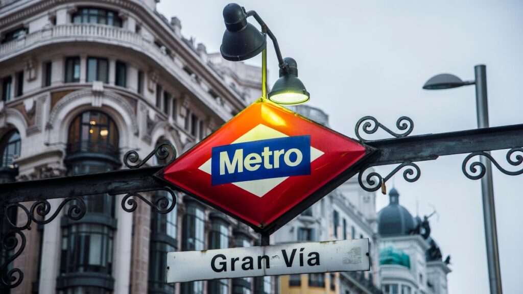 Transportation Tips: Getting Around Madrid Easily