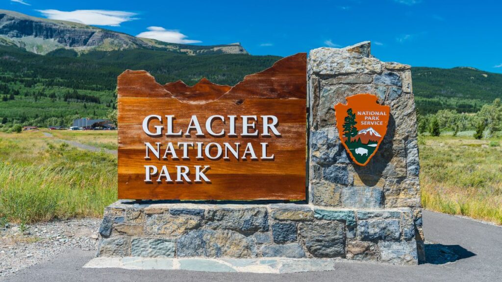10 Nice Places in USA to visit - Glacier National Park- Montana