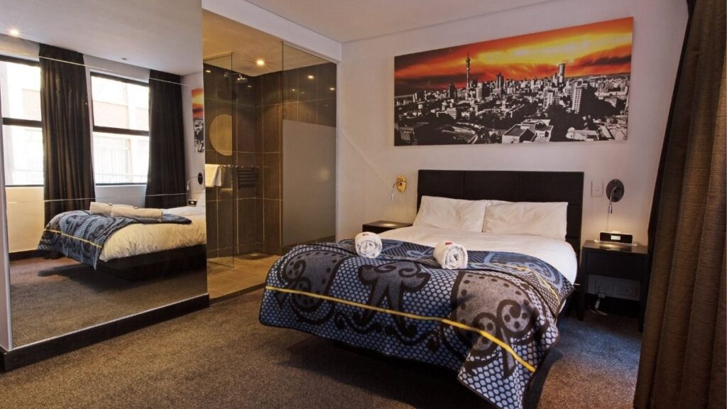 ヨハネスブルグのリーズナブルホテル - Ubigi eSIMでヨハネスブルグのお手頃なホテルをご予約ください。