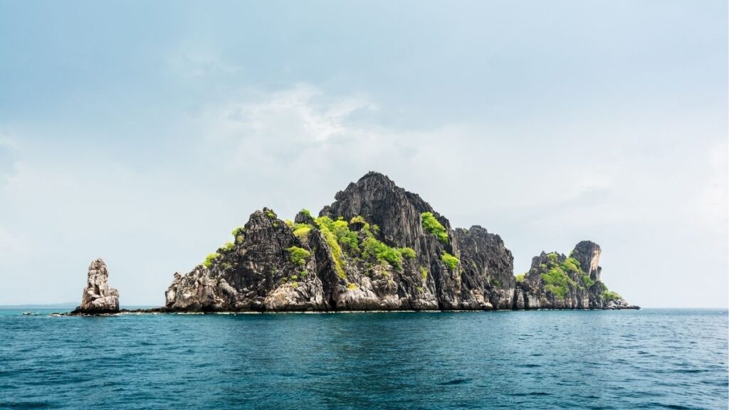 Most Underrated Destinations in Thailand - Stay connected on remote islands of Thailand with your Ubigi data plan