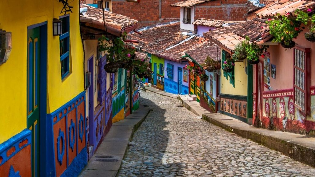 10 escapadas asequibles para parejas - Medellín, Colombia