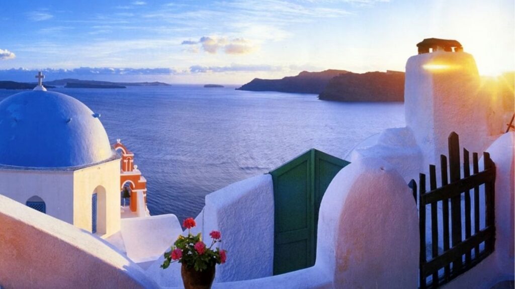 10 escapadas asequibles para parejas - Santorini (temporada baja), Grecia