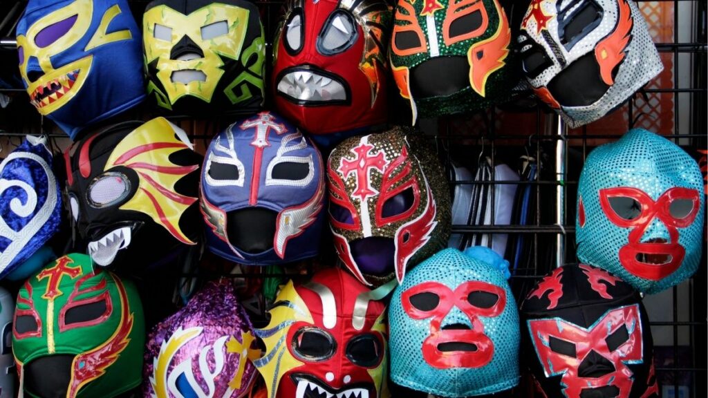10 souvenirs to bring back from Mexico DF - Lucha Libre masks