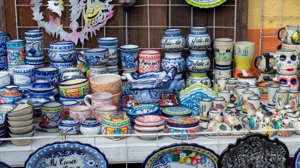 10 souvenirs to bring back from Mexico DF - Talavera pottery