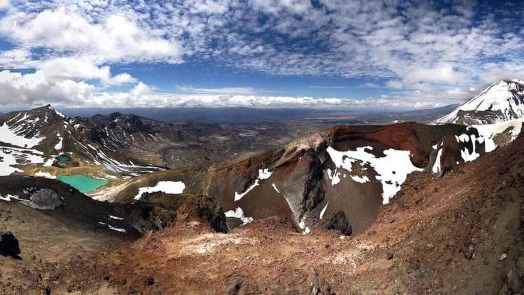 Stunning Landscapes to Explore in New Zealand - Tongariro National Park