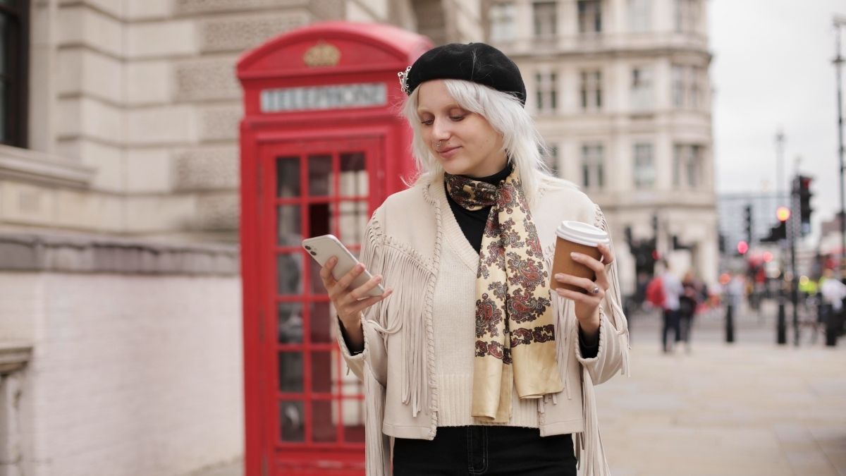 Ubigi Travel blog: 10 Must-Have Apps for the UK