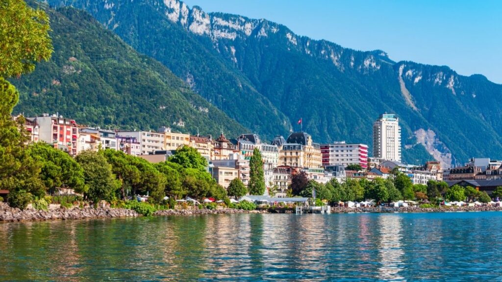 Explore Montreux and enjoy its Swiss riviera vibes