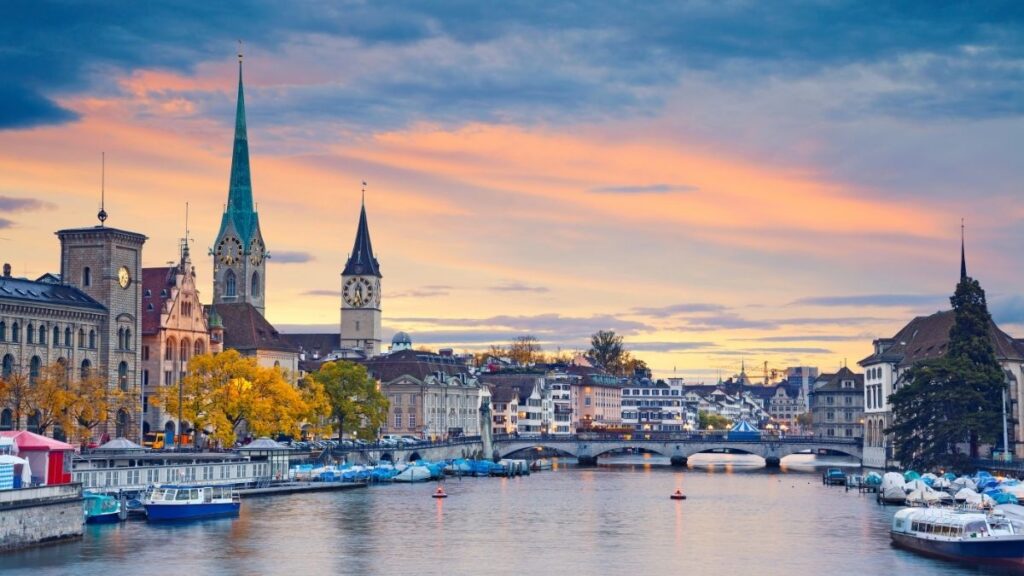 Travel to Zurich, the perfect Swiss city for first-timers