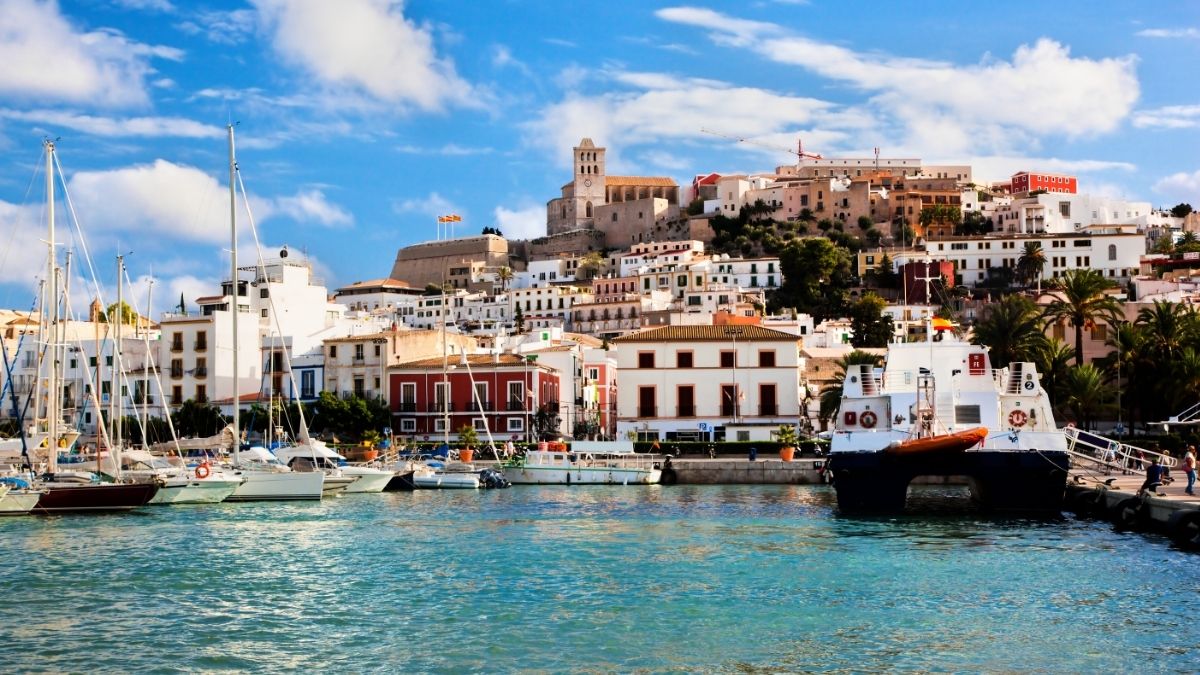 Ubigi Travel blog: Top Ibiza Island Activities