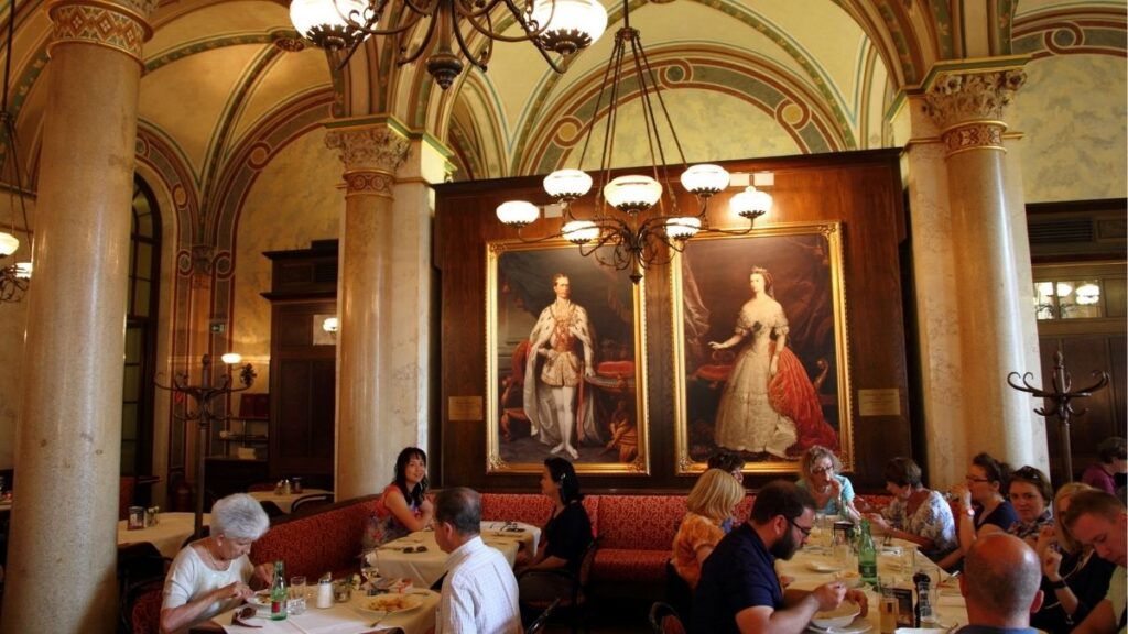 Las principales atracciones de Viena - Café Central