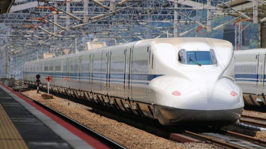 Tokyo to Kyoto Bullet Train - Nozomi