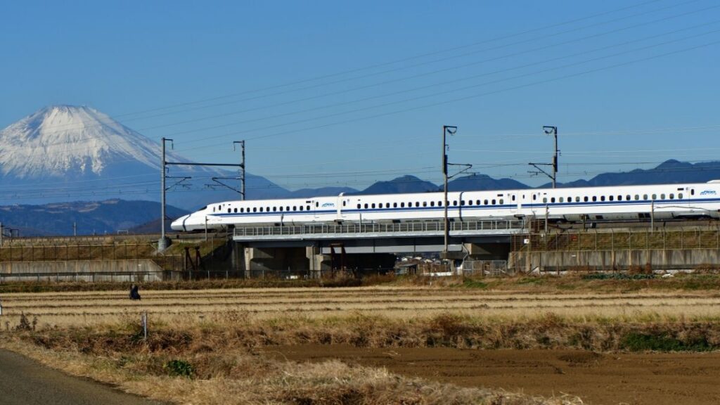 What is a shinkansen