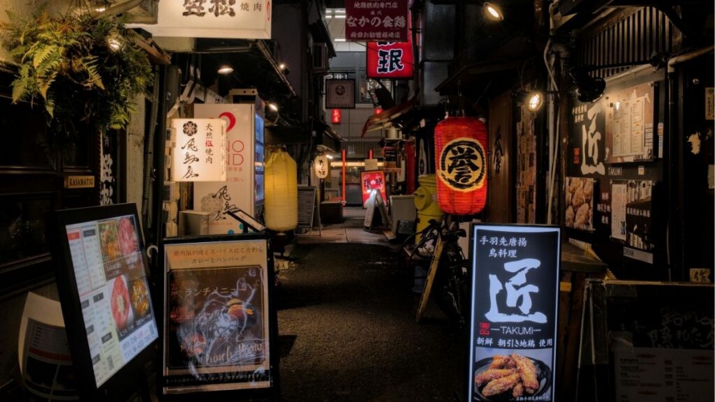 Find the best restaurants and food stands in Japan
