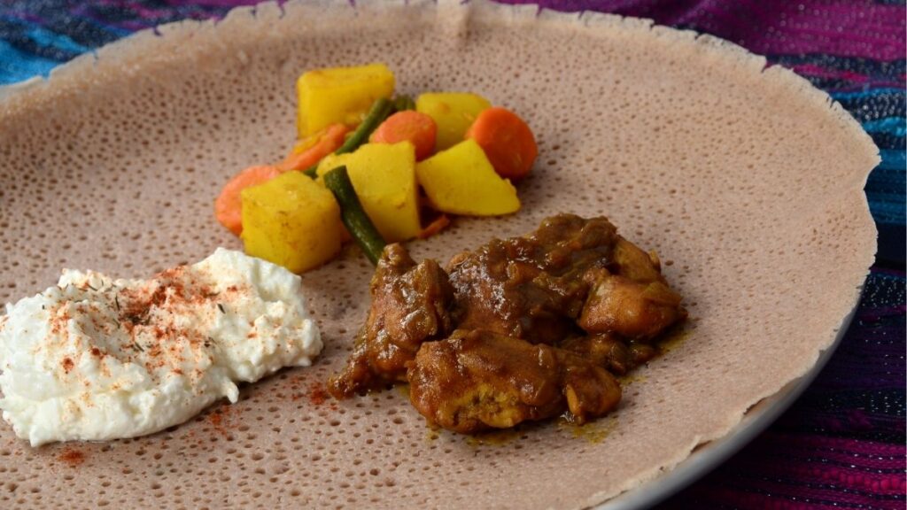 Discover Authentic African Food - Injera with Doro Wat