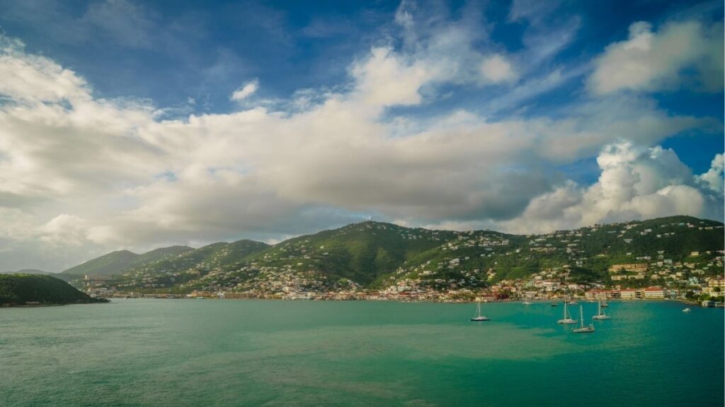 Explore Saint Thomas