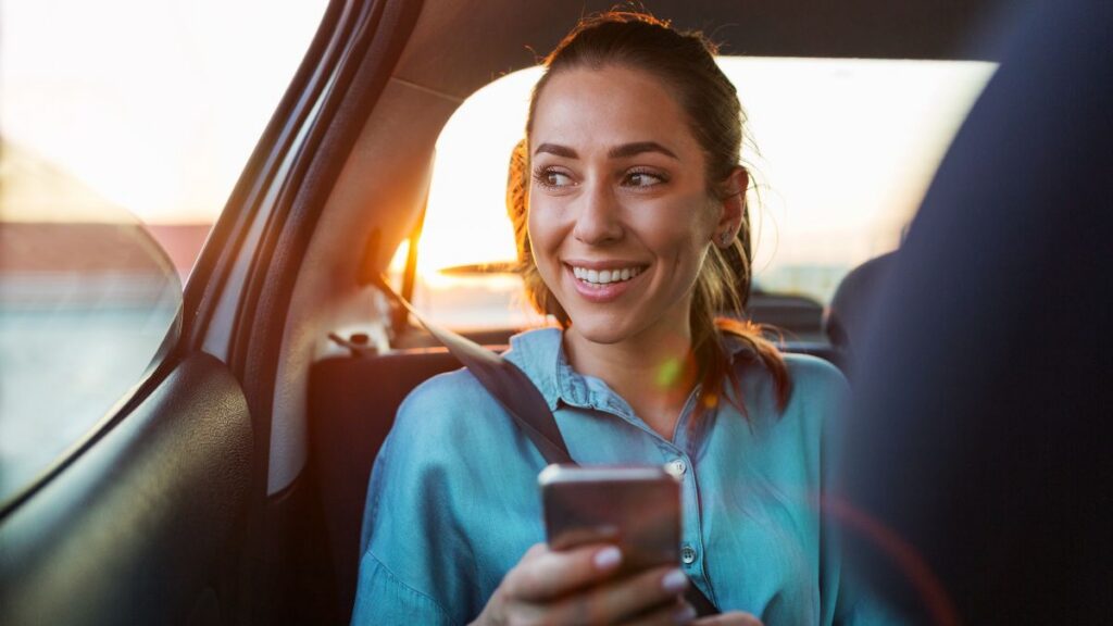 Connected car internet - Benefits of in-car Wi-Fi
