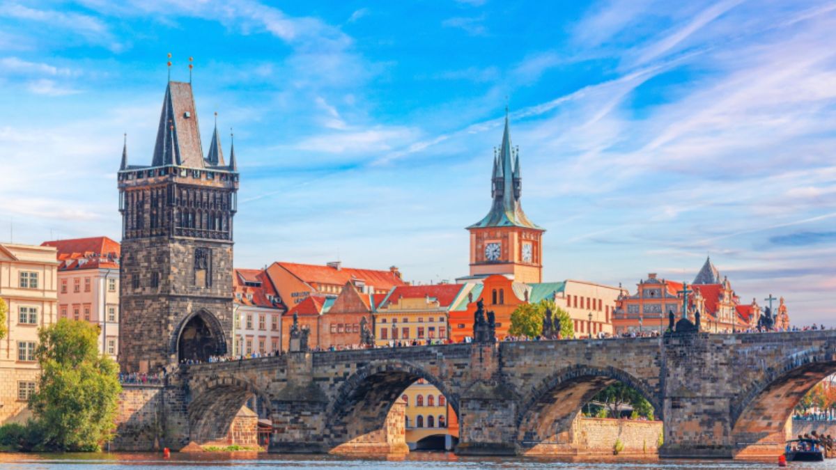 Charles Bridge & Riverside Views