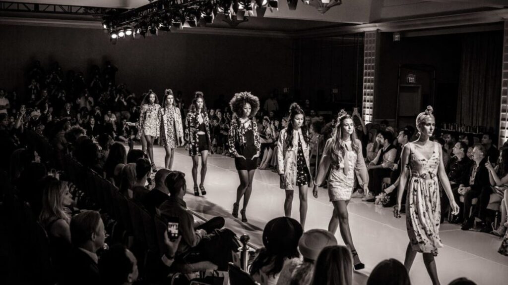 Brève histoire de la Fashion Week de Paris