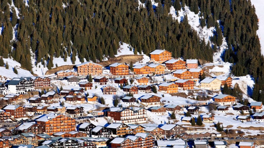 Nils Allegre’nin Seçtiği Dünyanın En İyi Kayak Merkezleri - Avusturya’daki kayak yarışlarının kalbi Kitzbühel