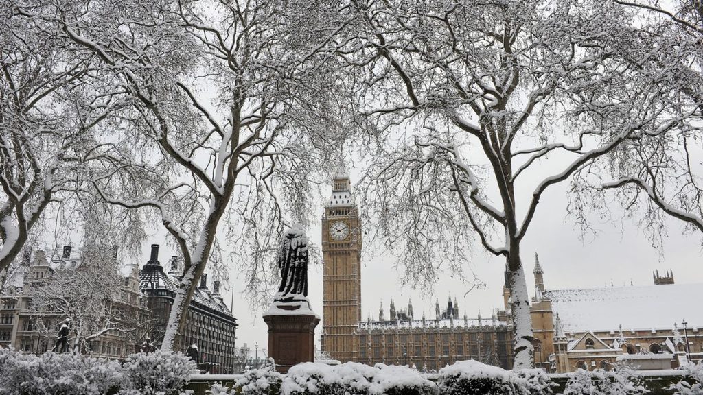 Best Times to Visit London - winter Magic