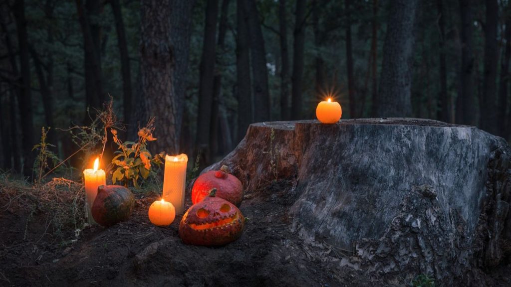 世界中のハロウィーンの伝統と民話
