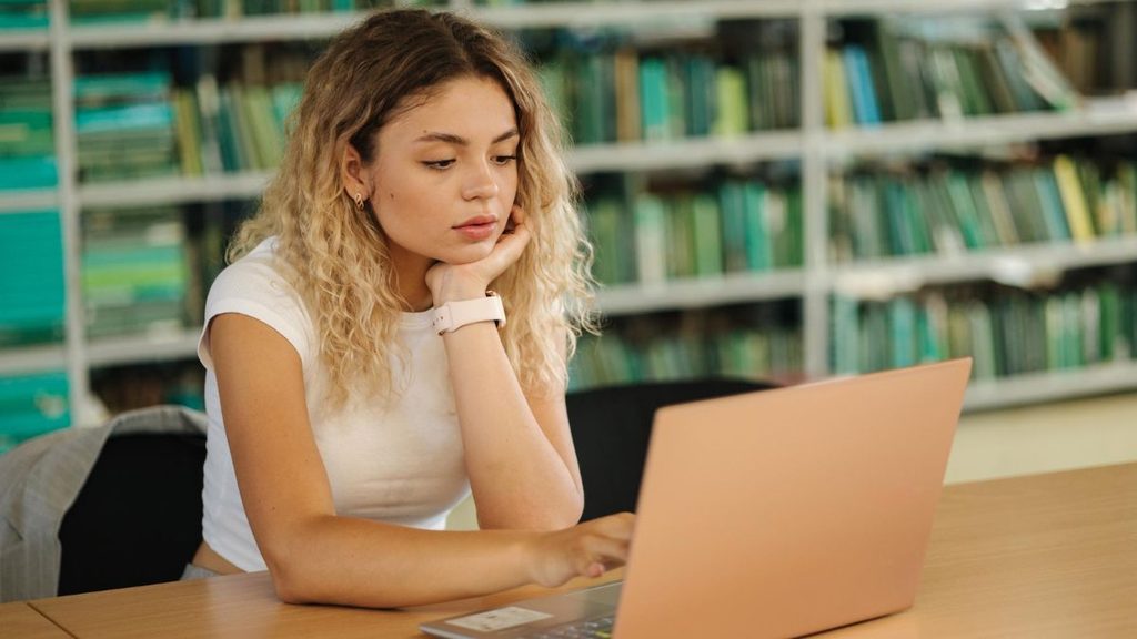Coûts et financement des études à l'étranger - Combien coûte un séjour d'études à l'étranger ?