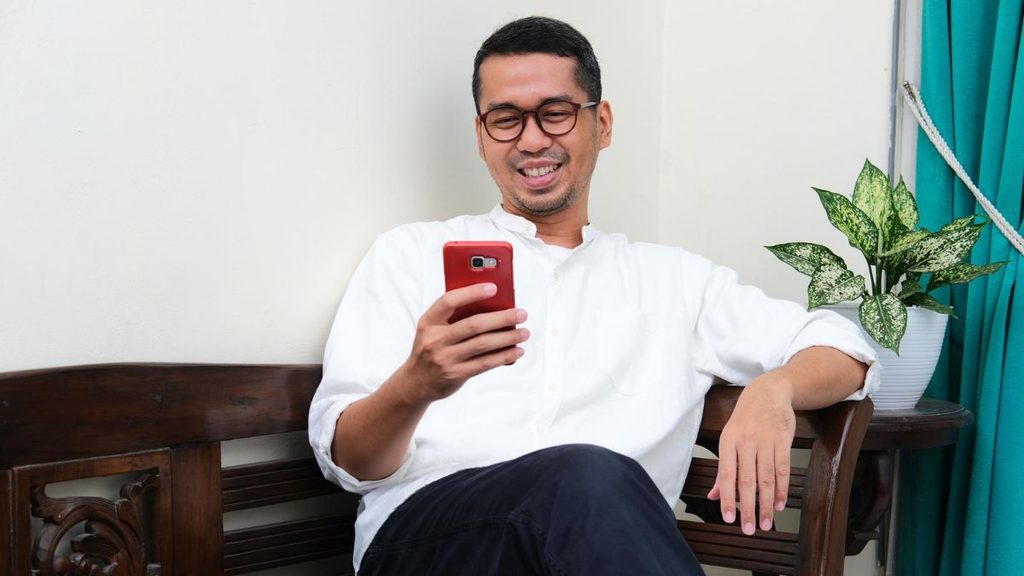 巴厘岛最佳eSIM卡 - 为什么去巴厘岛时要使用eSIM，而不是漫游或当地SIM卡